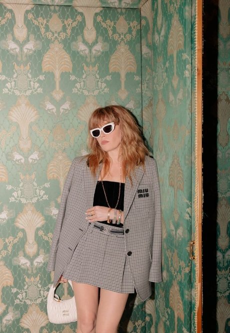 Natasha Lyonne model nice galleries