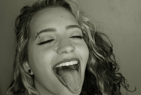 Miackerman sexy pornstar picture