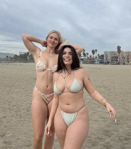 Lilg Lila geller star sexy images