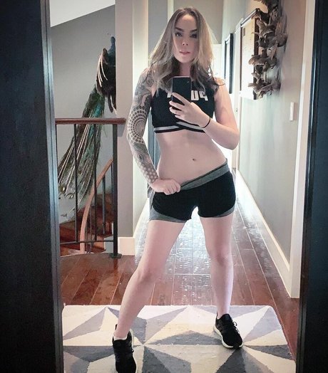 milf yoga onlyfans exclusive photos