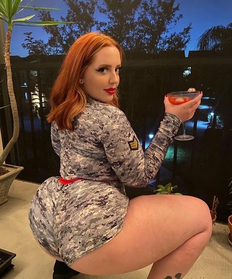 milf shower onlyfans porn images