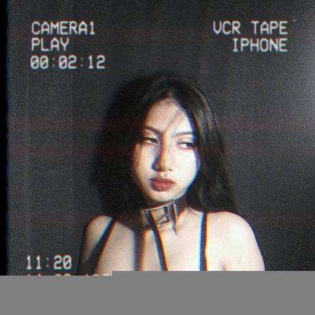 Michaela trinos model pic