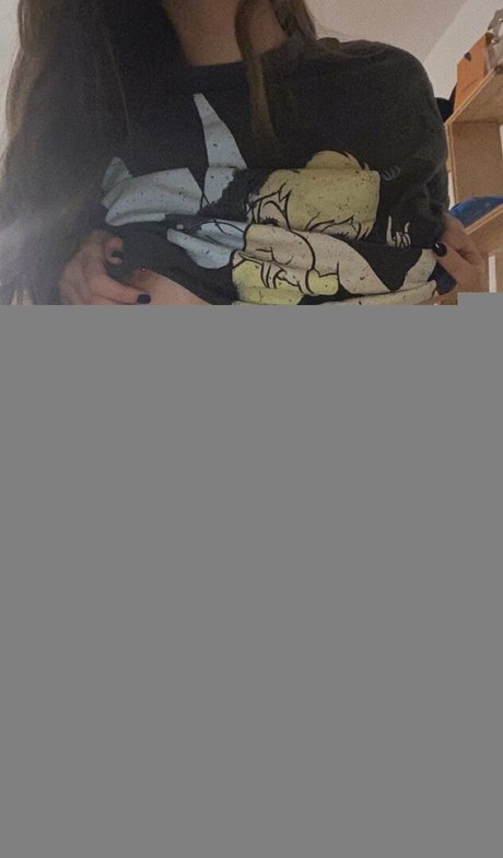 lina 67 star nudes picture