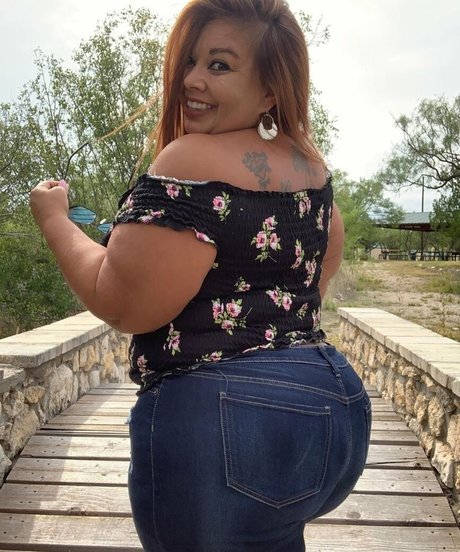 SueAnn sex actress picture