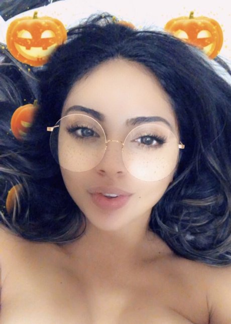 Jasmynnive free star pictures