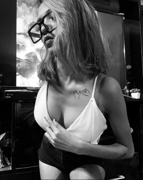 Akansha Laida actress galleries