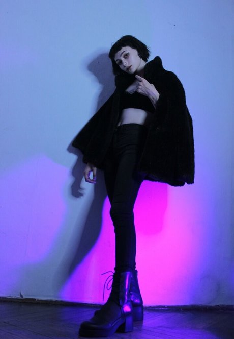 willa slappy pretty actress img