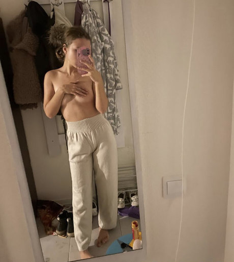 curly decency pornstar perfect pics