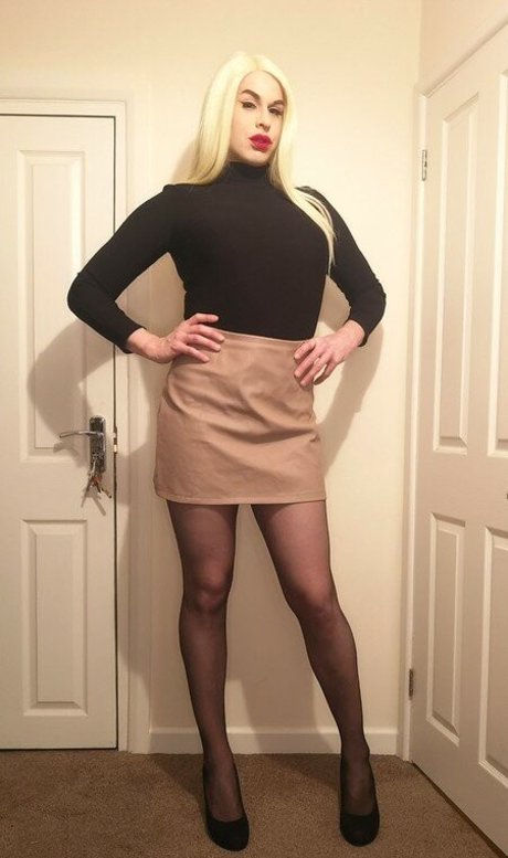 Lianne La Rosa pretty model image