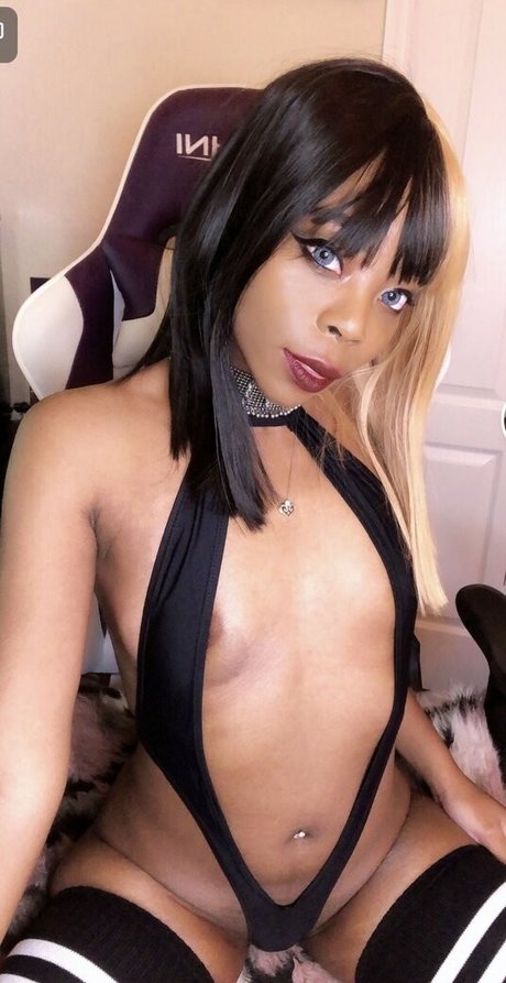 Luxsteez model best images