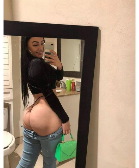 Diditafit adult actress gallery