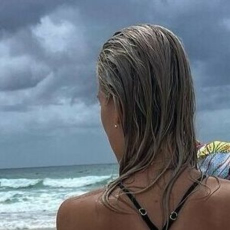 Ruby Warren pornstar exclusive image