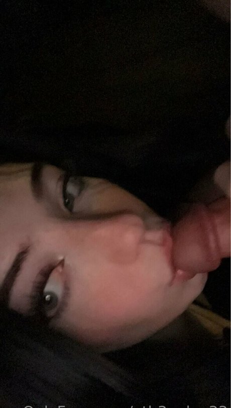 Ath3nalynee perfect model pic