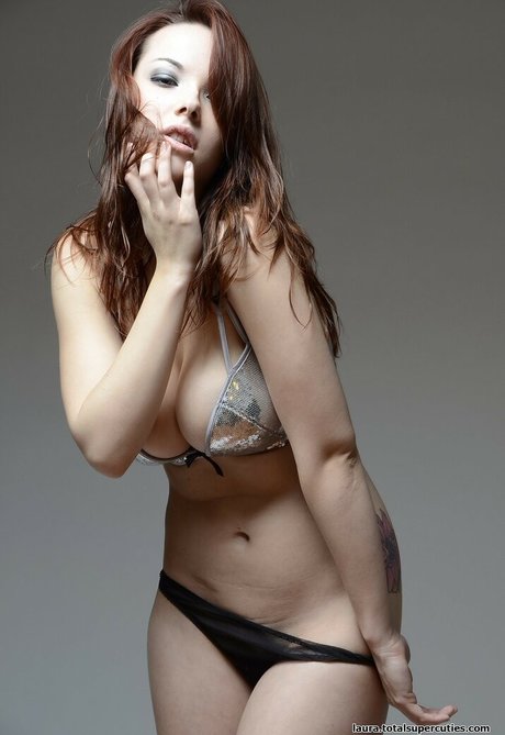 totalsupercuties adult model photo