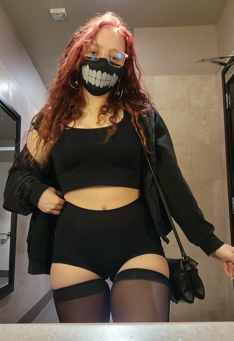 Lvrkd xxx pornstar archive