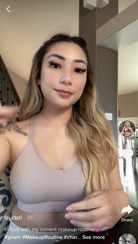 Bay Area ABG free model pic