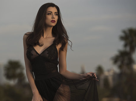 LeeAnna Vamp star erotic image