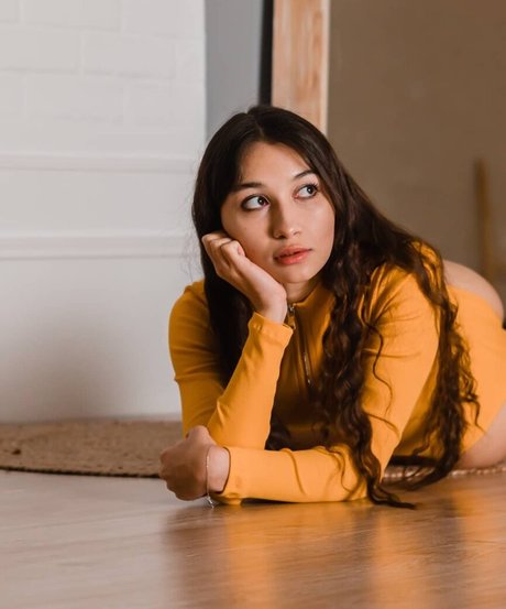 Yulia Sweet Girl star top archive