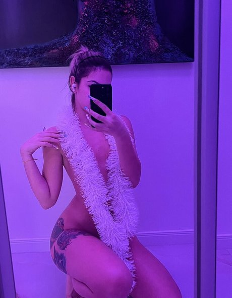 Tamara Habibi naked star picture