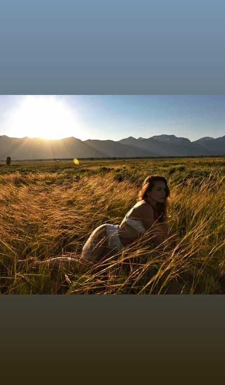 lesbian ass onlyfans hot naked picture