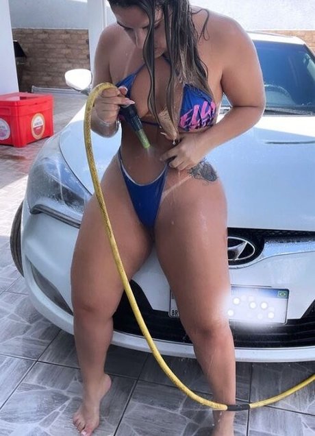 Samy Silva hot actress images