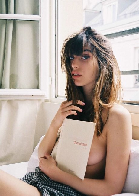 Louise Follain exclusive actress gallery