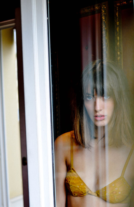 Louise Follain beautiful pornstar galleries