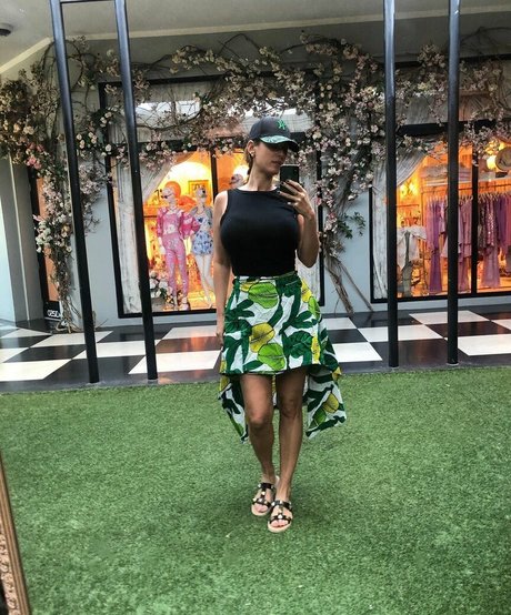 post op shemale onlyfans sexy nude photo