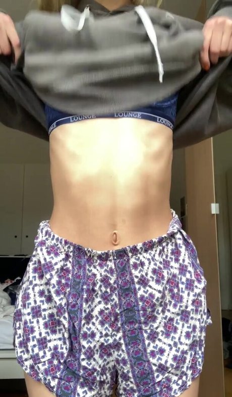 xJuliet exclusive star pic