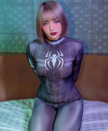 Tuongvan th high quality star images