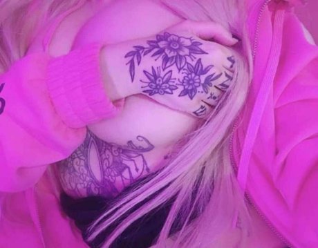 levisiis beautiful actress photos