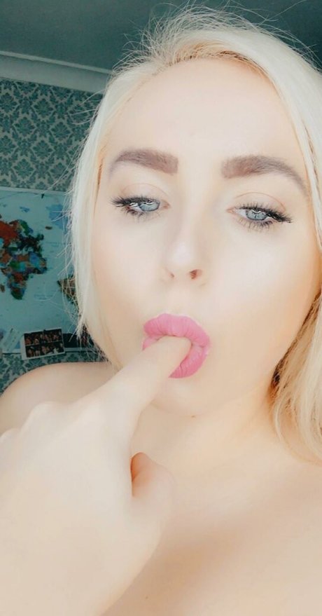 18 year old onlyfans free porn pics