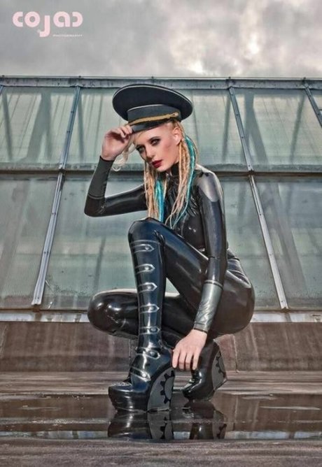 Deemonica ASMR pornstar exclusive images