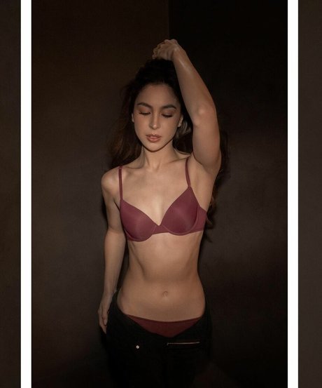Julia Barretto pornstar nice pics