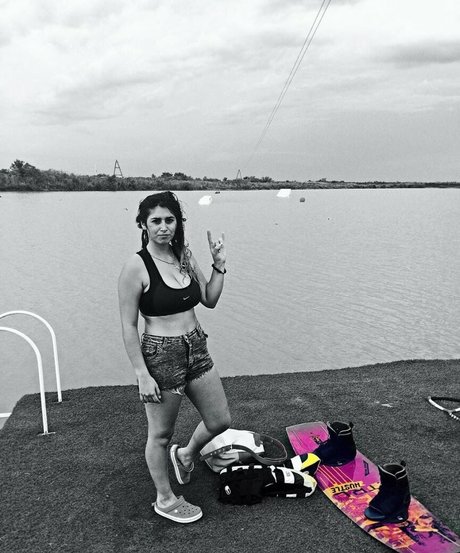 Meredithblake model adult picture