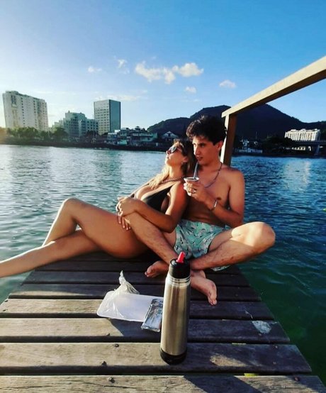 Meredithblake pornstar image