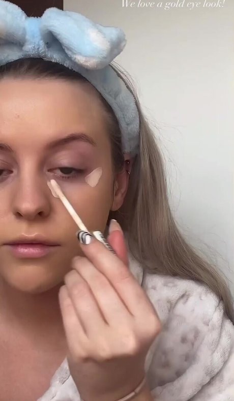 Amber R Brightman pornstar sexy pics