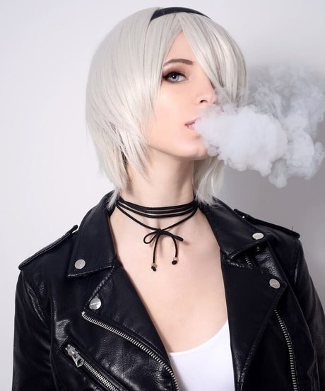 Holly White star nudes images