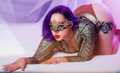 Kcosplayersiren model sex photo