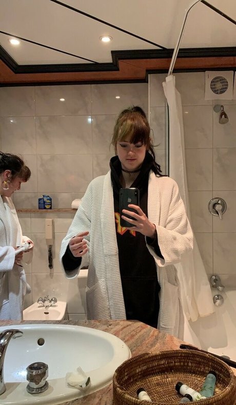 frogs25 hot model pictures