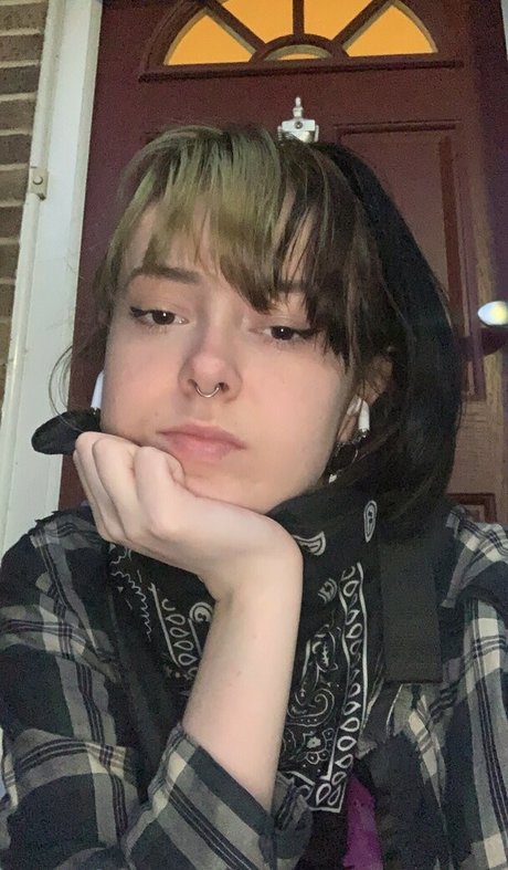 frogs25 nudes star pictures