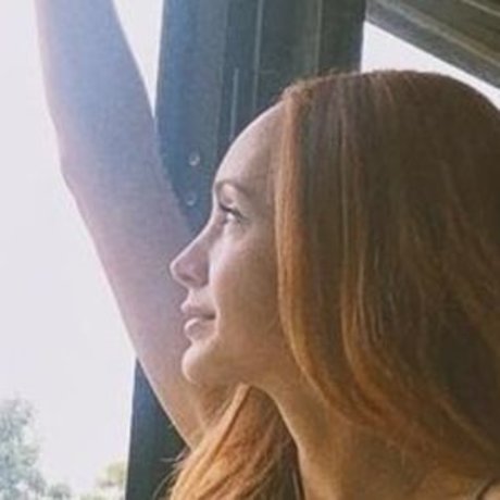 Ksenia Solo model beautiful img