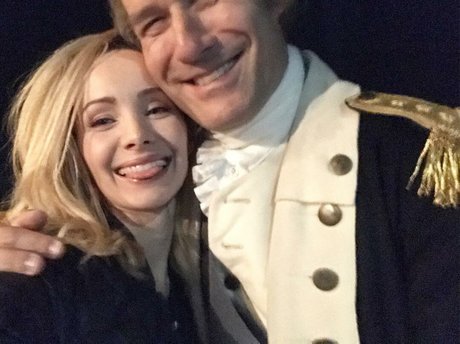 Ksenia Solo naked model img