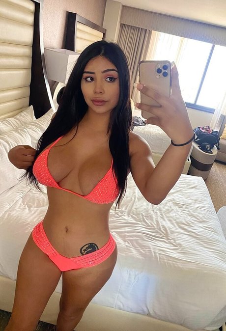 hitgirlxo star photo