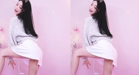 somsom o0o best model gallery