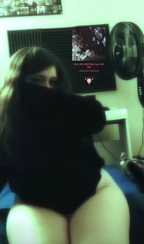 Draconiarv model erotic images