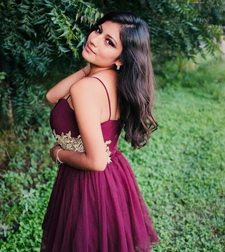 Paola Bustamante model nude image