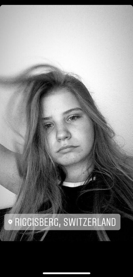 cameltoe onlyfans beautiful nude photos