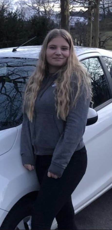 Aline Zwahlen star exclusive archive