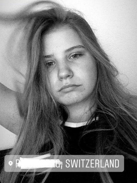 Aline Zwahlen star nude photo